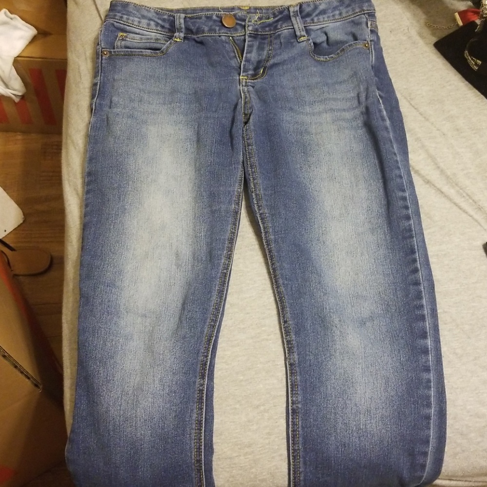 Jeans